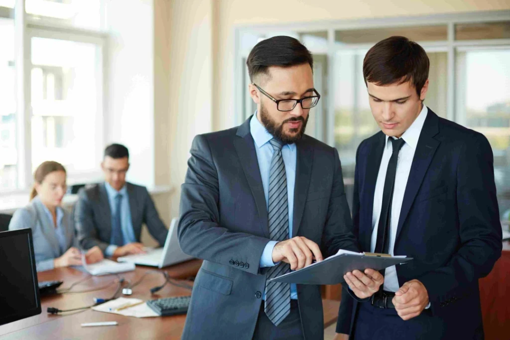 Diriger dans l’urgence : que nous apprend le terrain industriel sur le leadership en situation critique ?